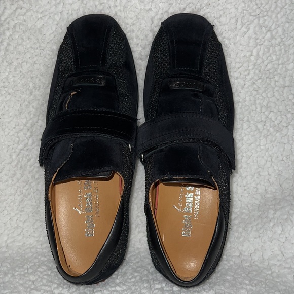 FEMME RIGHT BANK SHOE CO SNEAKERS - Picture 7 of 8